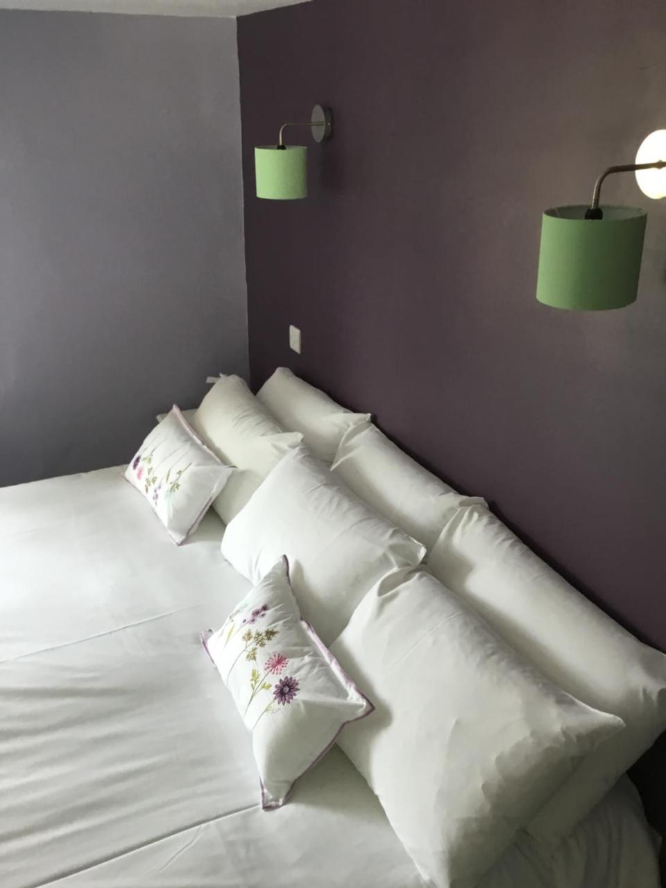 Hôtel The Carriers à Warminster Extérieur photo